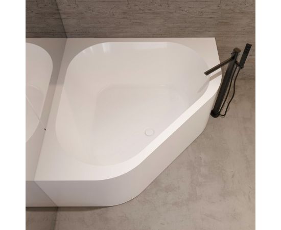 Акриловая ванна ABBER AB9507-1.3 белая_